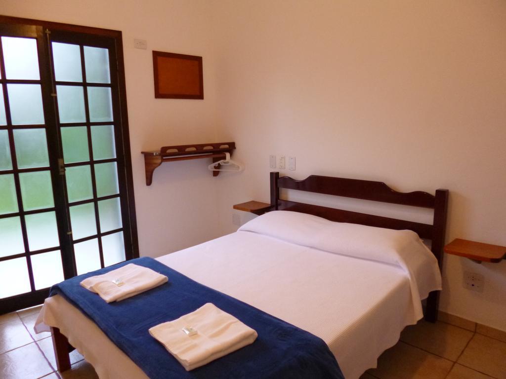 Pousada Ubatuba Itaguá Habitación foto